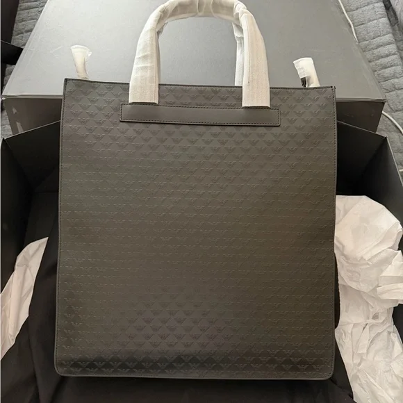 ARMANI LEATHER TOTE BAG WITH SHOULDER STRAP AND ALL-OVER LOGO PRINT - Picture 2 of 6